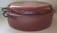 Vintage Brown Enamel Large Roasting Pan with Lid
