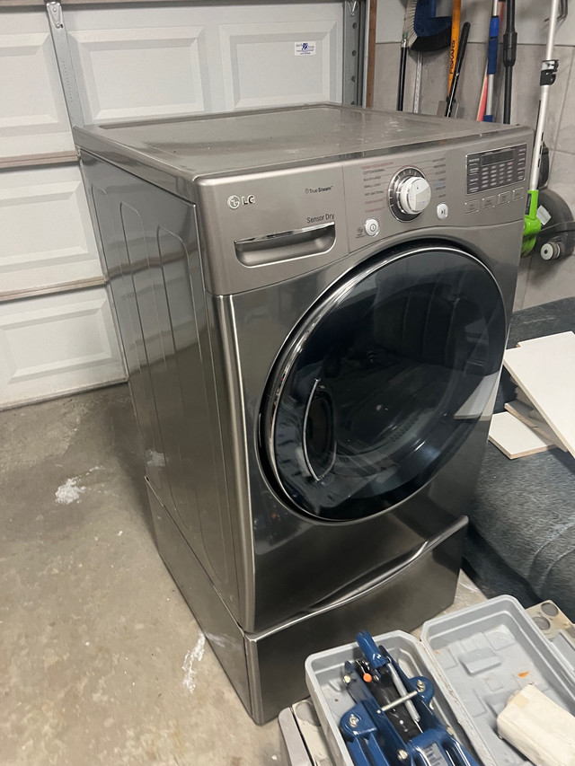 Dryer like new in Washers & Dryers in Leamington - Image 3