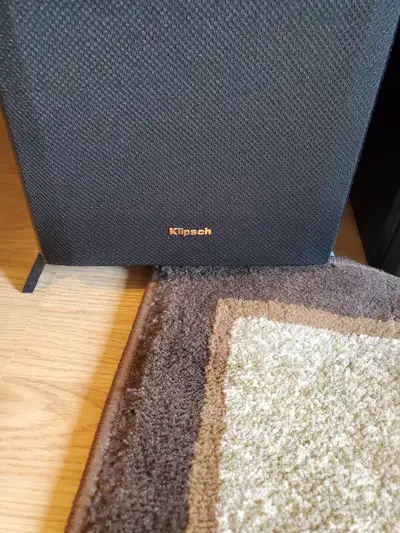 Klipsch RP-8000F II Floorstanding Speakers (Pair) – Excellent Condition $1,900 OBO For sale is a pai...