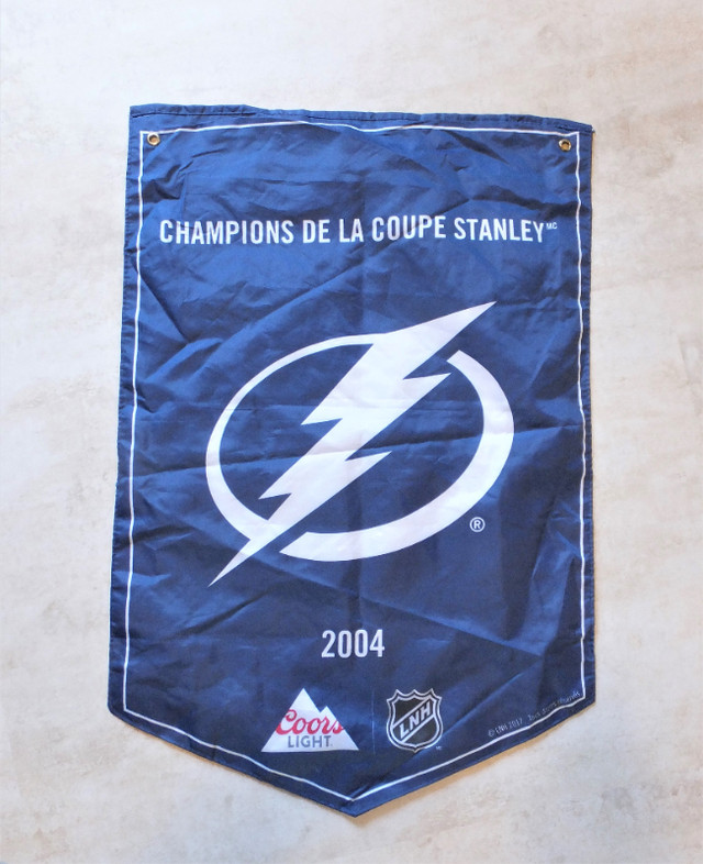Tampa Bay Lightning 2004 Stanley Cup Champions 23" X 34" Banner in Arts & Collectibles in Oshawa / Durham Region - Image 2