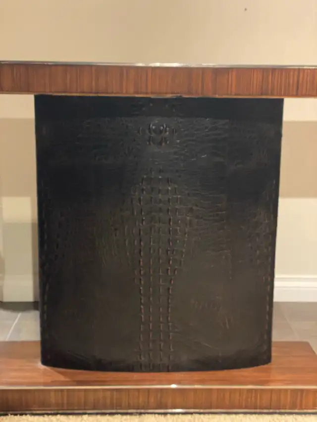 Vanucci Sofa Table (Occasional Table)562904861141913602