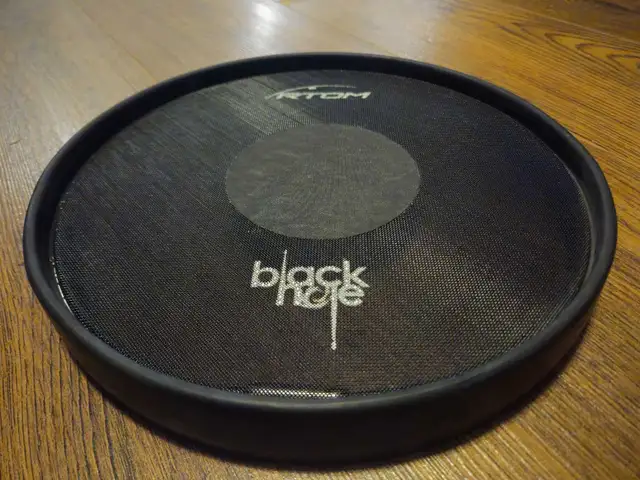 RTOM Black Hole Practice Pads in Drums & Percussion in Ottawa - Image 4