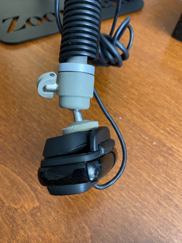 Zoomtext magnifier reader v10 and camera for visually impaired