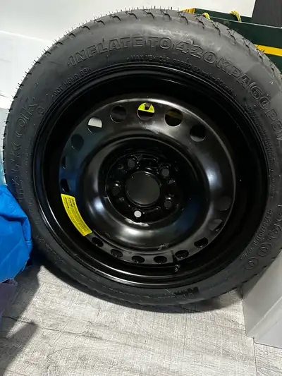I'm selling a Hankook spare tire, which is in like-new condition, never having touched the open road...