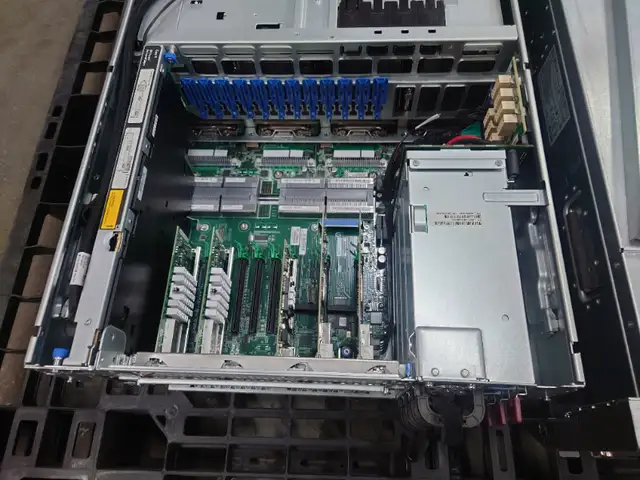 HPE ProLiant DL580 Gen9 4*E7-4830V3 4U CTO Rack Server in Servers in City of Toronto - Image 9
