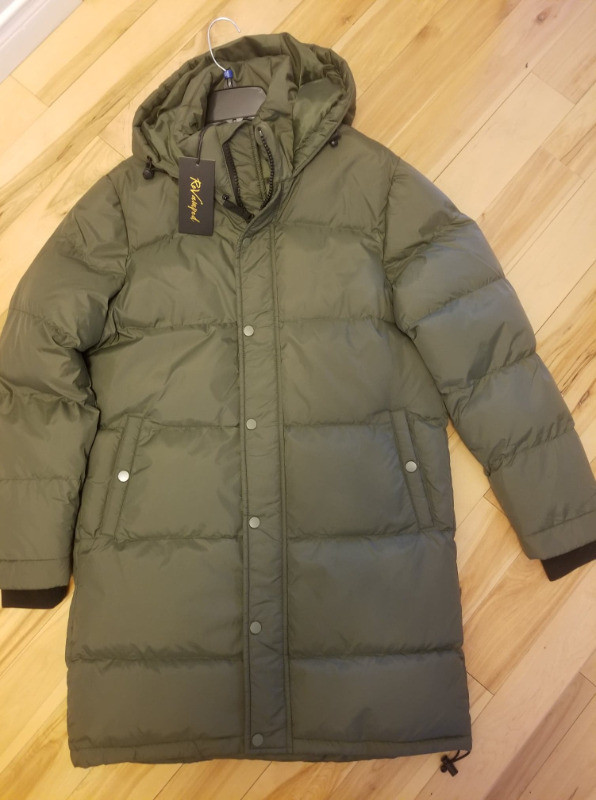 manteau hiver femme vert grandeur petit NEUF dans Femmes - Hauts et vêtements d'extérieur  à Saguenay