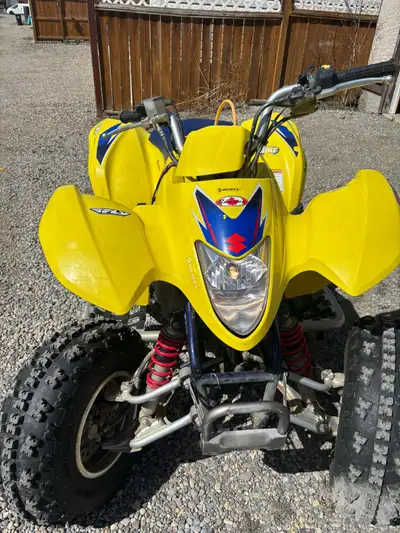 09 suzuki quadsport 250. Intermediate size machine for mid sized riders upgrading from mini. Great c...