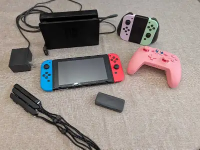 Nintendo Switch avec accessoires, View more