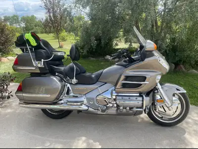 Very well maintained Excellent maintenance records Traxxion front springs All balls steering head up...