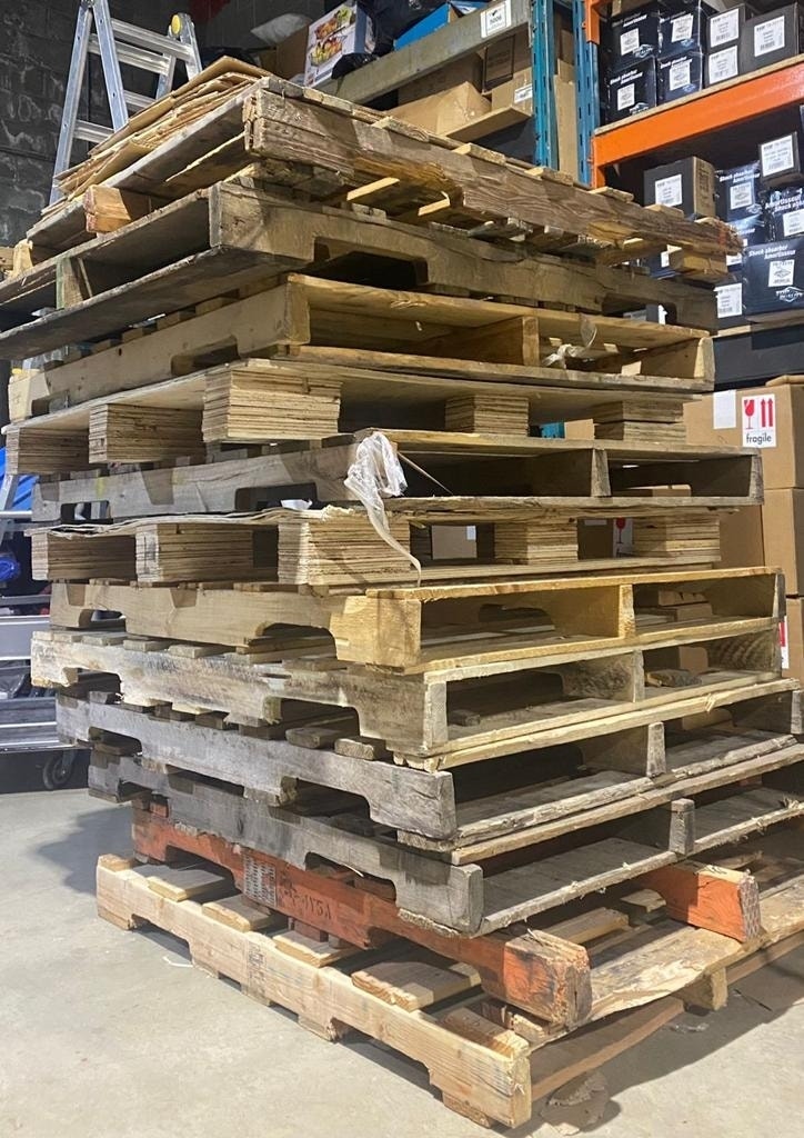 Free pallets Free Stuff Winnipeg Kijiji