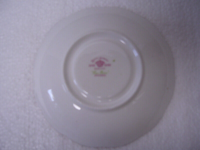 Vintage Footed Royal Albert “Tea Rose” Cup & Saucer in Arts & Collectibles in Dartmouth - Image 3