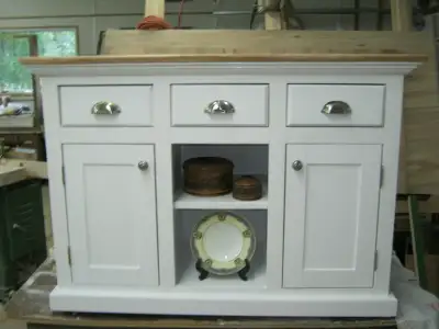 Buffet de cuisine en bois franc massif, View more