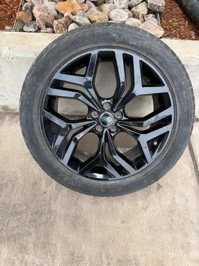Range Rover evoque rim