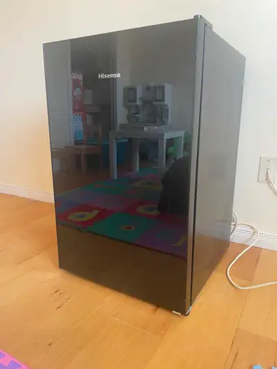Hisense mini refrigerator ( lightly used, like new), View more