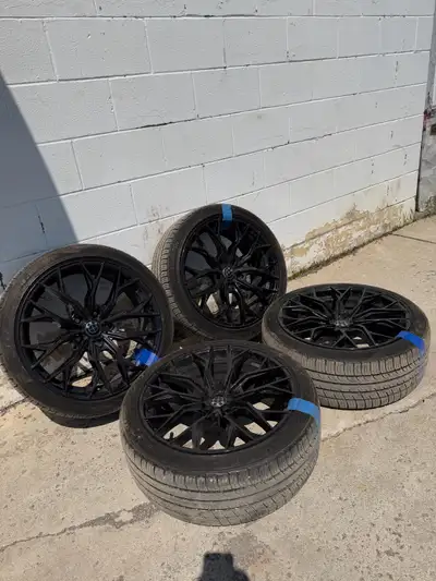 Selling my SENTALI SS2 wheels that came off my 2015 BMW 428 Coupe. powder coated in a custom liquori...