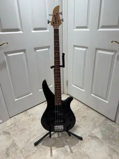 YAMAHA - RBX170 electric bass guitar, View more