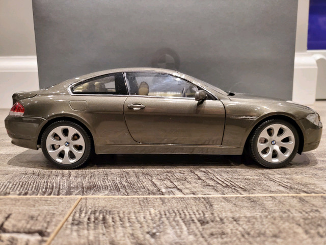 1:18 Diecast Kyosho Dealer Edition BMW 6 Series Coupe Grey in Arts & Collectibles in Kawartha Lakes - Image 2