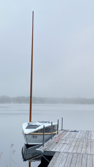 23' sailboat built in KingsCo. Includes registered and inspected trailer, brand new 4hp, 4stroke Suz...