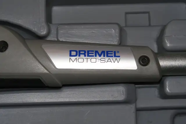 DREMEL Moto-Saw Scroll Saw Model MS20 in Power Tools in Guelph - Image 10