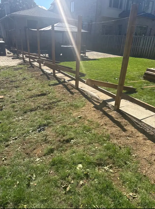 FENCE REPAIR MISSISSAUGA/REPLACE BROKEN POSTS NOW…. in Fence, Deck, Railing & Siding in Mississauga / Peel Region - Image 4