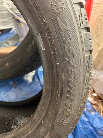 Eco Stud winter tires lots of tread 18x235x50
