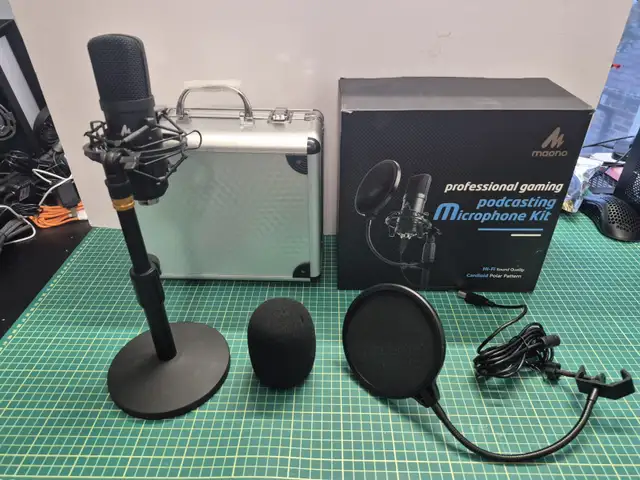 USB Microphone Kit 192kHz/24Bit AU-A04T PC Condenser in Speakers, Headsets & Mics in Markham / York Region - Image 5