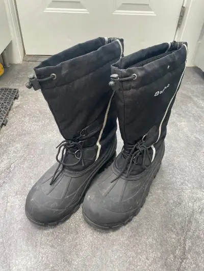Winter Boots Men's 10, View more