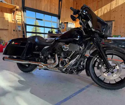 103 56,000 miles Runs strong New tires installed 2 weeks ago Rear wheel powder coated black 3 weeks...