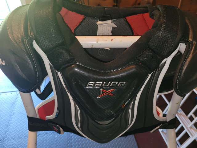 Shoulder Pads in Hockey in Annapolis Valley