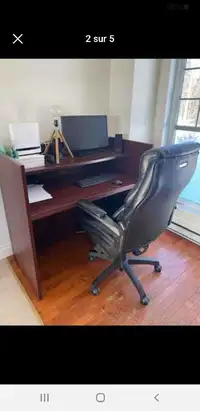 Bureau d'ordinateur 