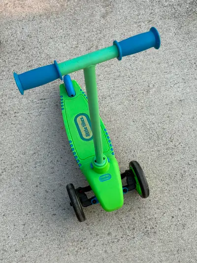 Little Tikes 3-wheel scooter, View more