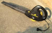 McCulloch Electric Leaf Blower Model 2203 in very good condition