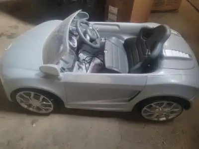 CHILDS ELECTRIC AUDI CAR, View more