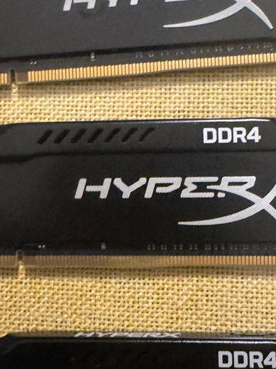Mémoire Fury Hyper 64Go (4x 16Go ) DDR4 2400 à vendre, View more