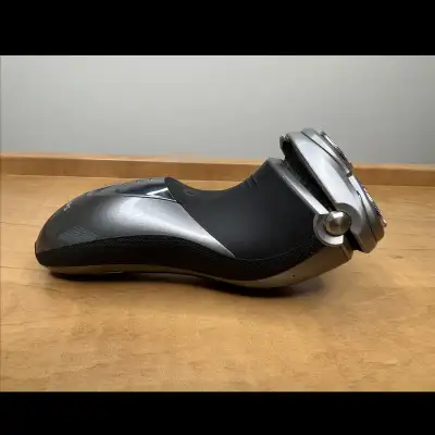 Phillips electric razor, View more
