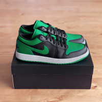 Nike Air Jordan 1 Low Lucky Green sz. 9.5M / 11W