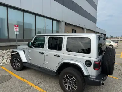 Lease Takeover - Jeep Wrangler 2024 Silver Gray Monthly $705.14 (taxes included) I paid 3k down when...
