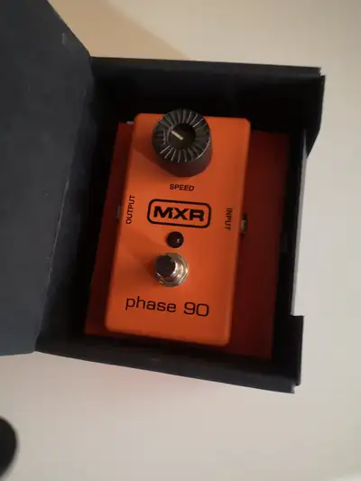 Boss phase 90 pedal, View more