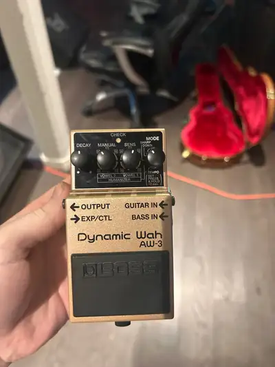 brand new pedal with box would trade for a big muff fuzz pedal