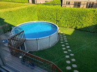 All resin 18' round swimming pool with BRAND NEW WALL