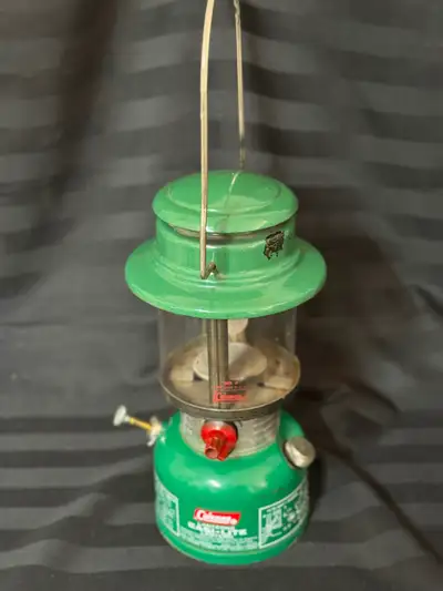 142 ads for vintage coleman lantern in All Categories in Canada