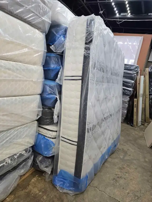 Matelas simple,Matelas double,Matelas queen,Matelas king in Beds & Mattresses in Longueuil / South Shore - Image 2
