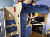 Bunk Bed with Studying space below 