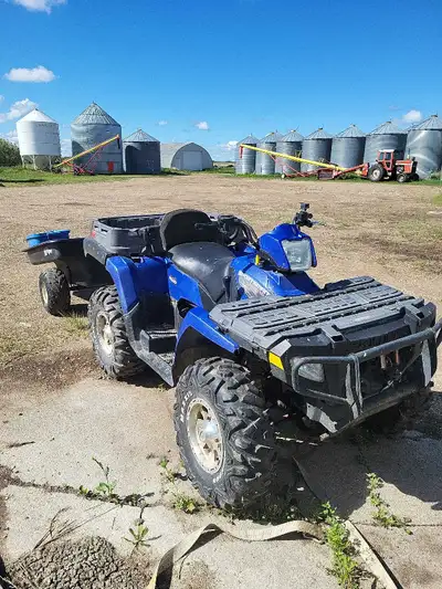 Not sure of the year think its a 2007 .just doesn't get used enough will need a new battery other wi...