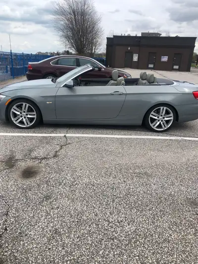 BMW 335i E93 Hardtop Convertible – Twin Turbo – Well Maintained Selling my BMW 335i E93 convertible....