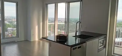 Downtown(Metro Atwater) 2 Bedrooms condo-10th floor city view