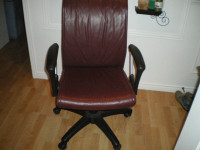Chaise de bureau 100% cuir