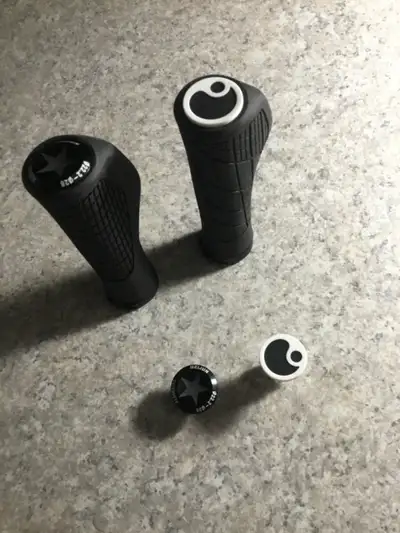 NEW ERGON GA3 HANDLEBAR GRIPS., View more