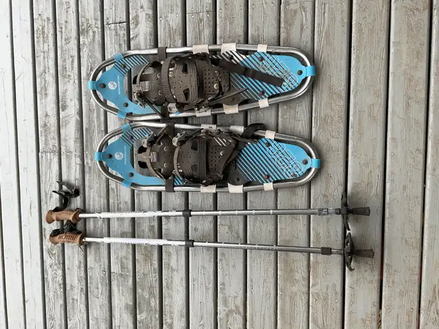 Snow Shoes with Poles Winter Sports Equipment with Case in Other in Fredericton - Image 6
