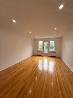 ✨BRIGHT 2BED 2BATH FOR RENT ON ATWATER - DOWNTOWN MONTREAL✨